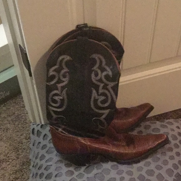 maralaya Shoes - Women’s pull on cowboy boots